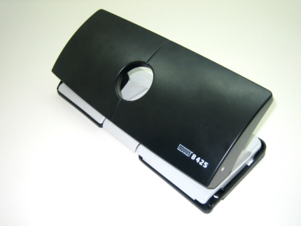 מחורר Novus B425